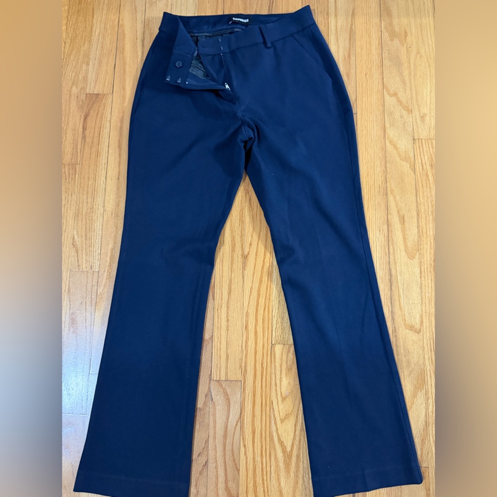 Express Columnist Barely Boot Cut Mid Rise Stretch Trousers- Navy Blue